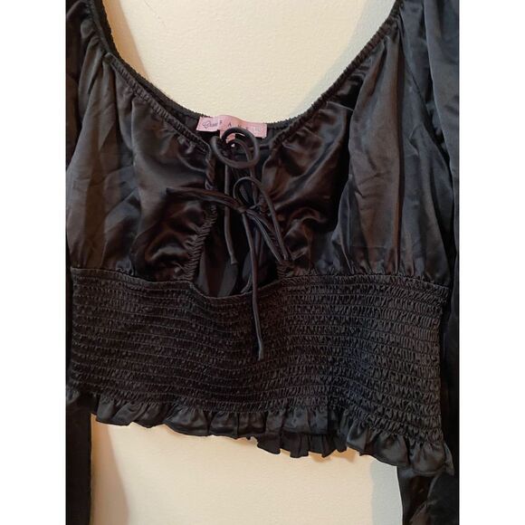 Long sleeve satin Crop top - Picture 2 of 8